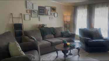 1 rm available females preferred