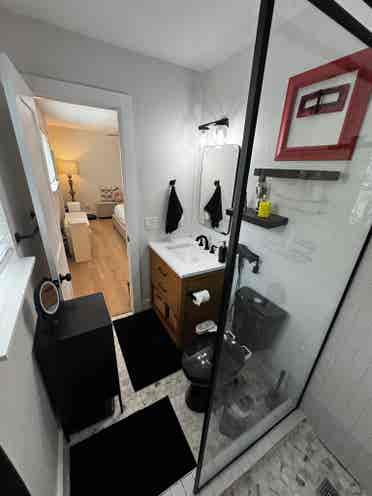master bedroom (Female only house!)