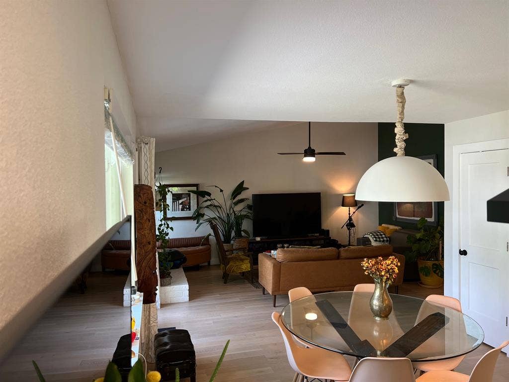 master bedroom (Female only house!)