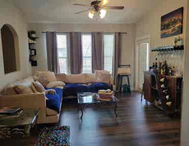 Great condo with ammenities!