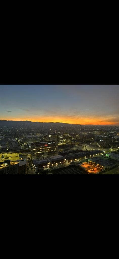 2 bedroom
pent house apartment