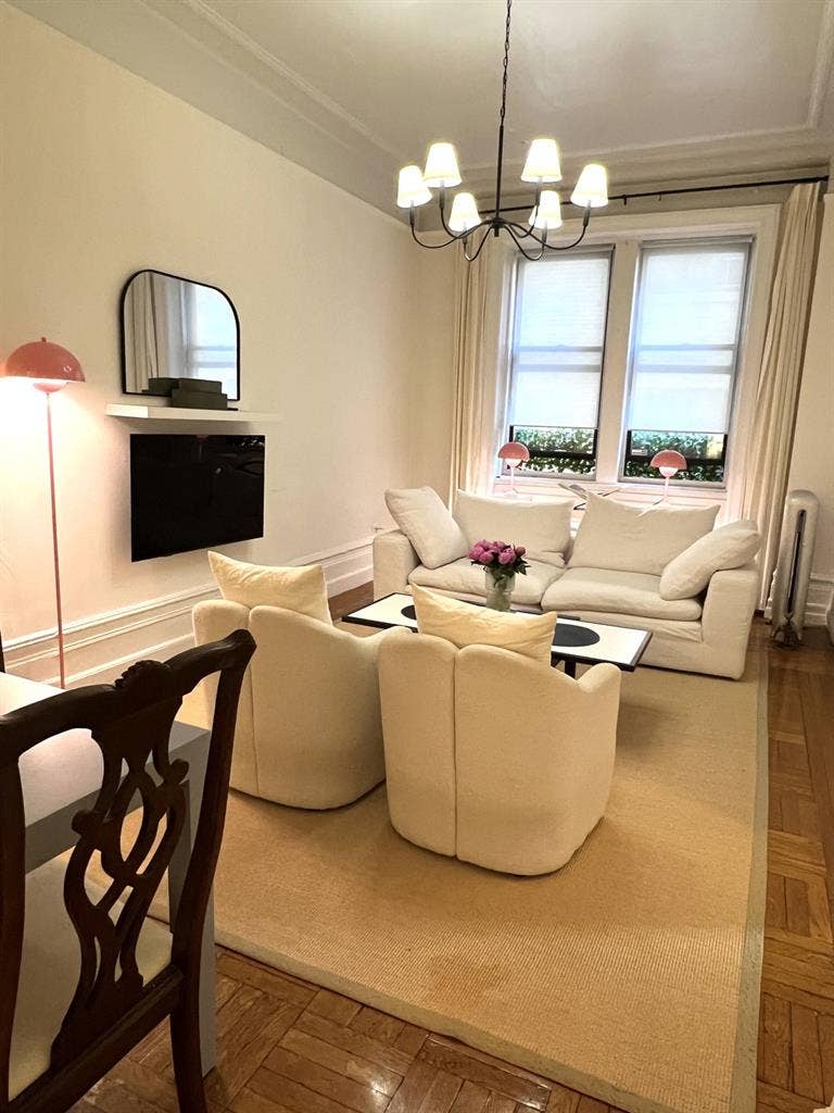 2BR in Harlem, looking for roomate