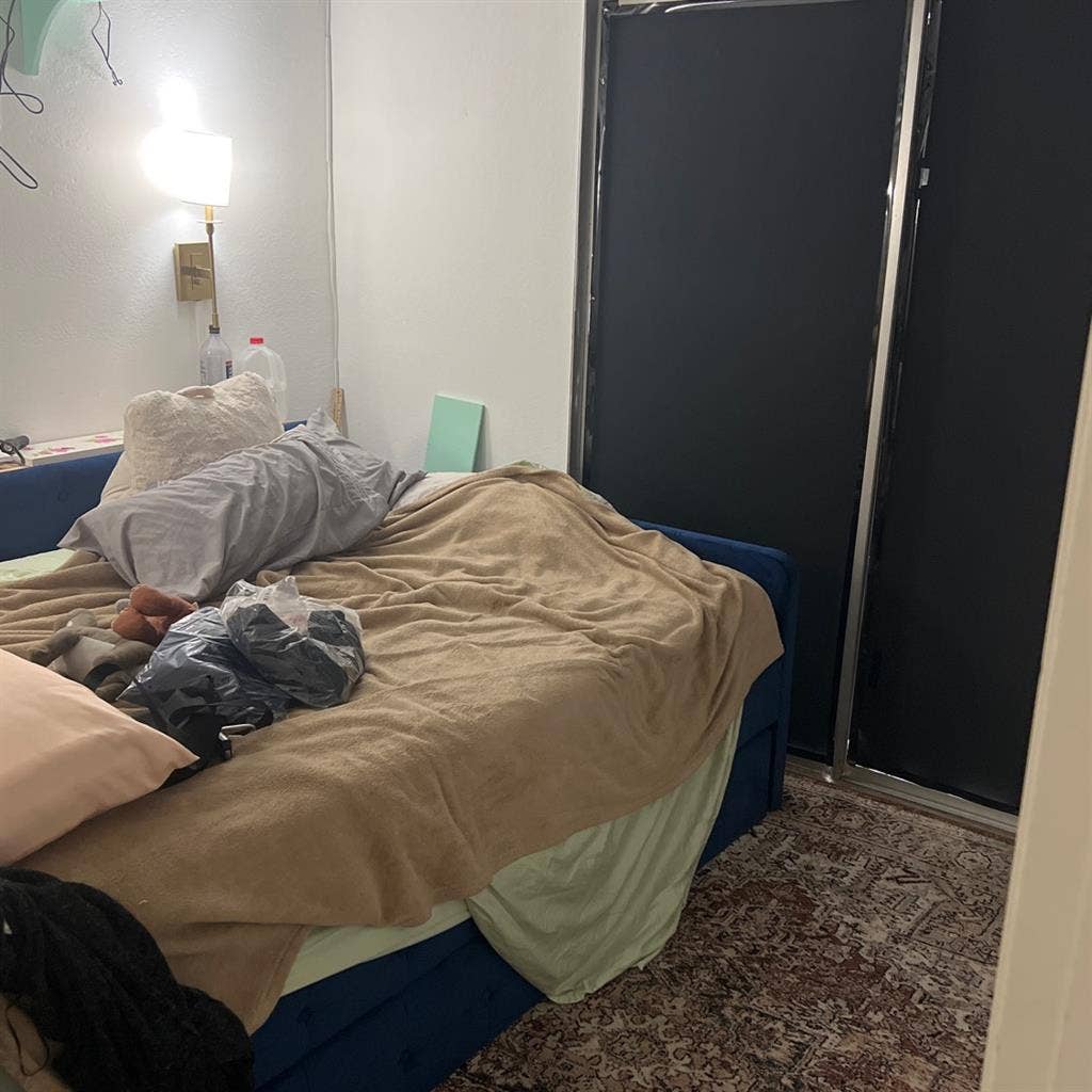 Room for Rent!