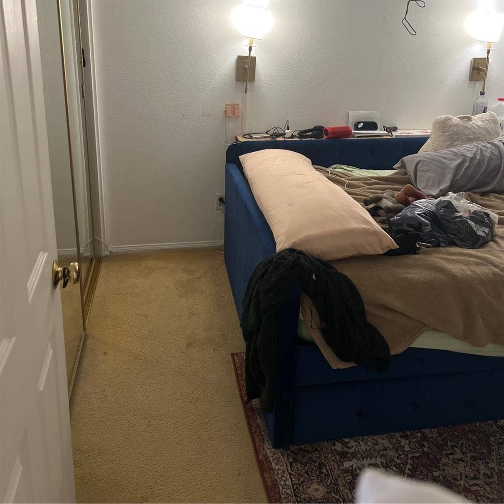 Room for Rent!