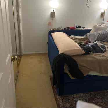 Room for Rent!