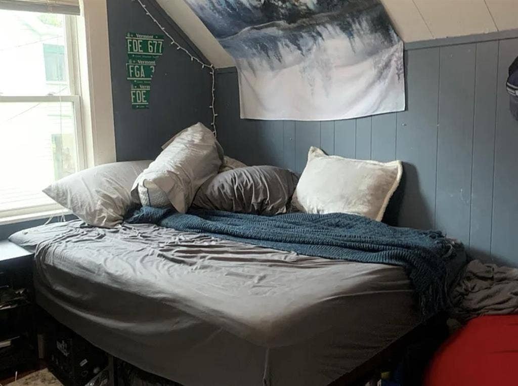 Room to sublet!