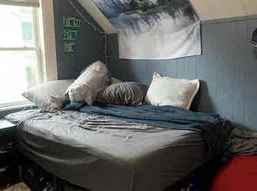 Room to sublet!