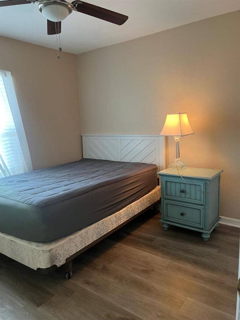 Private furnished room near UCF