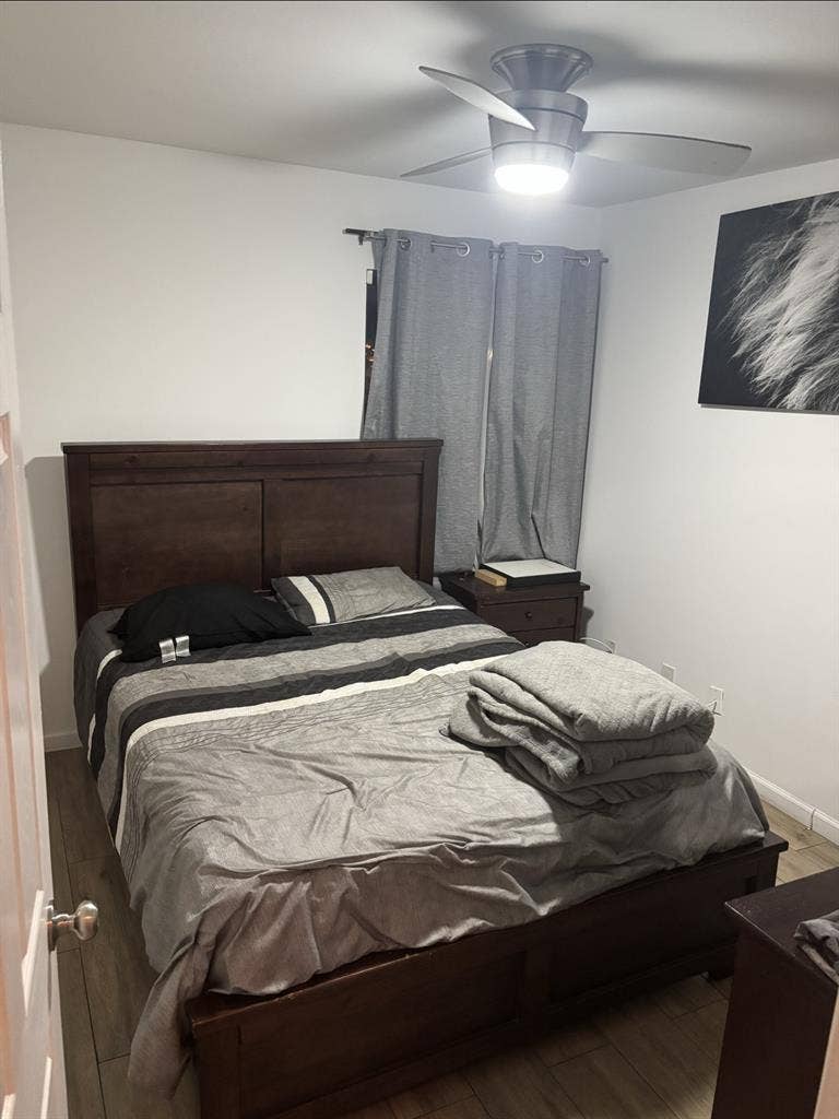 Room for rent! $