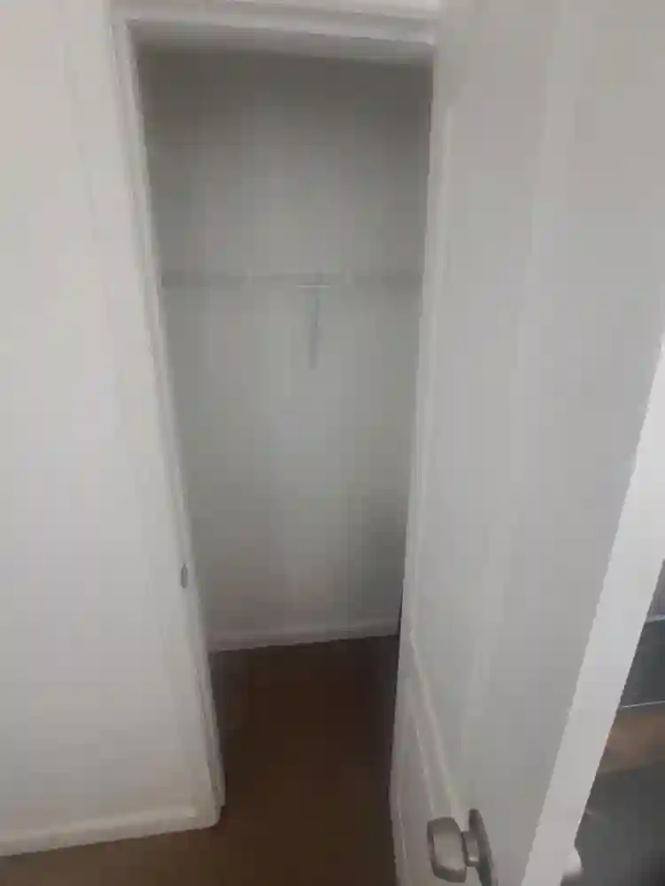 Seeking a new roommate