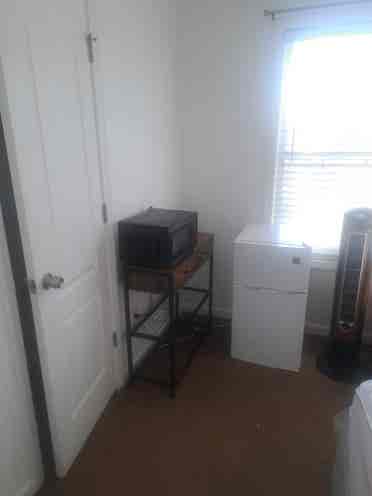 Seeking a new roommate