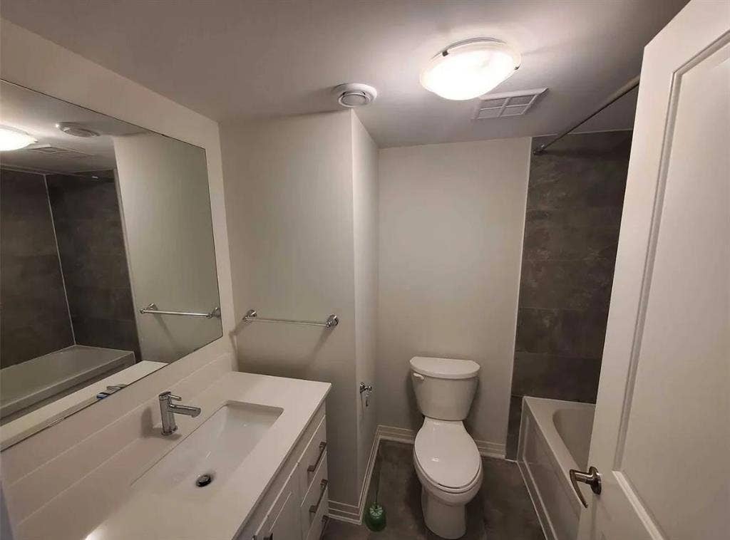 PRIVATE room for Girls/Couplee