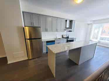 PRIVATE room for Girls/Couplee