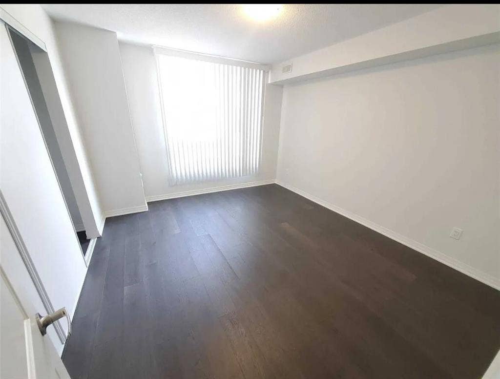 PRIVATE room for Girls/Couplee