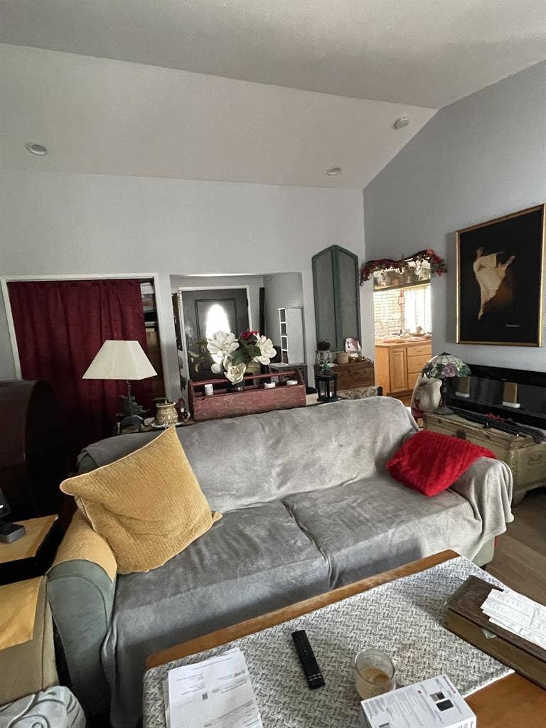 Furnd. Room/bath in private home