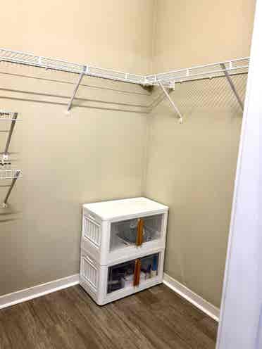 Least takeover, room for Rent!