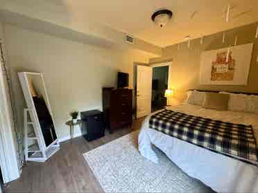 Least takeover, room for Rent!