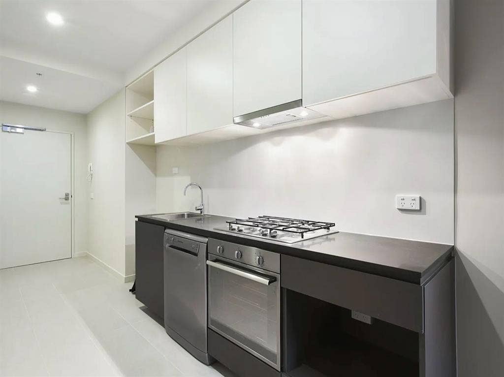 Shared room for rent in CBD
