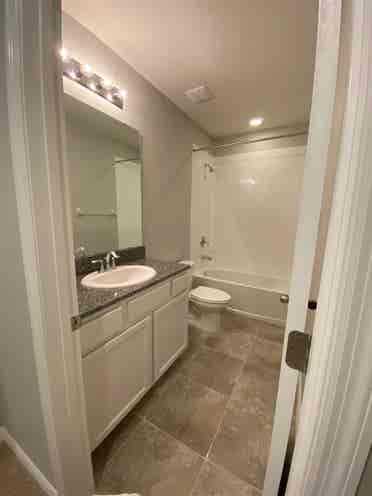 🏡 Townhome For rent!