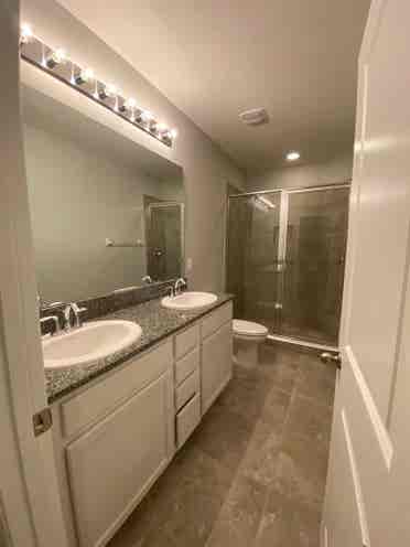 🏡 Townhome For rent!