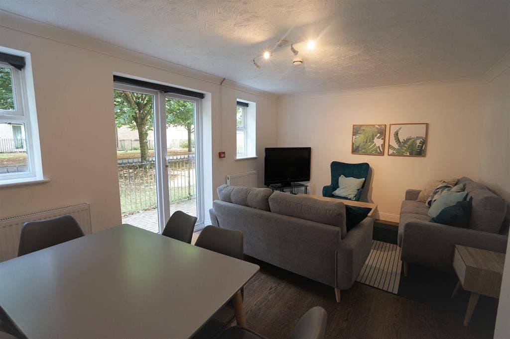 Room to sublet