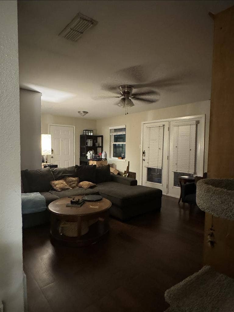 4 bedroom house for rent m fr DT