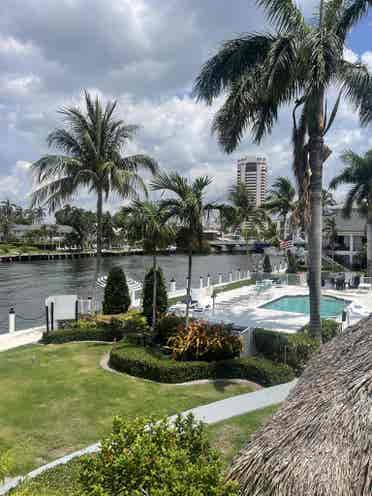 Waterfront furnished! Move in today