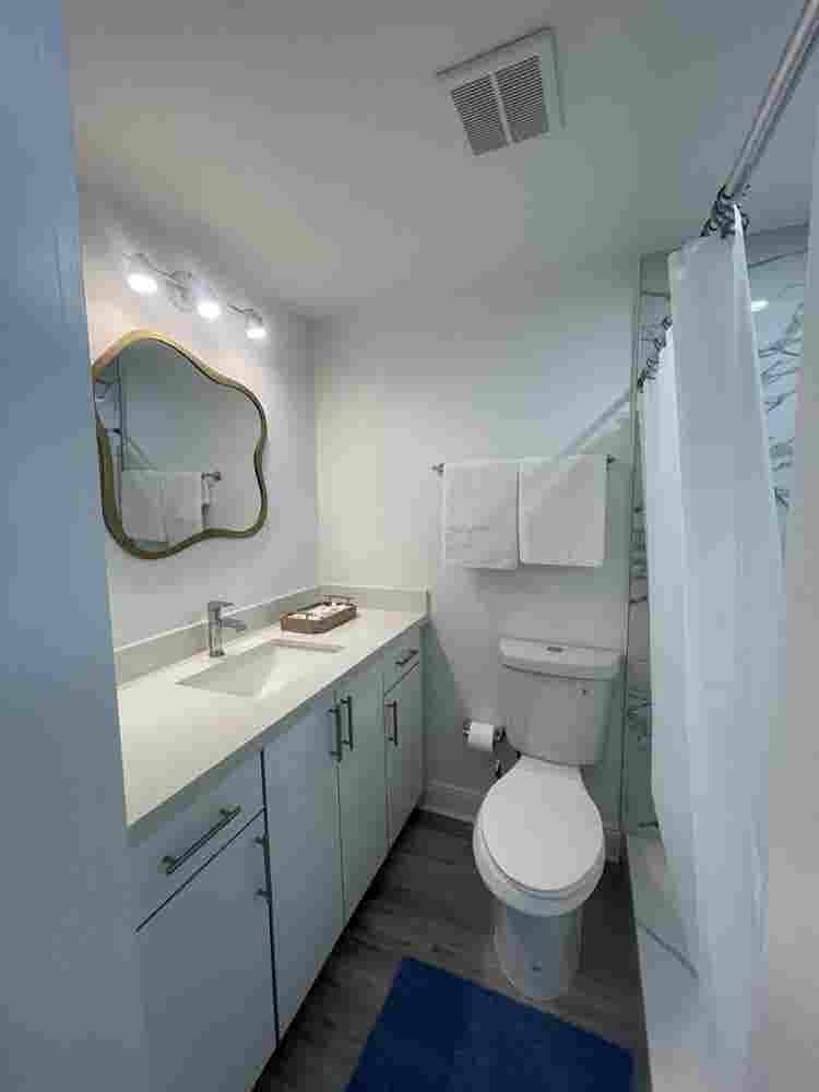 Waterfront furnished! Move in today