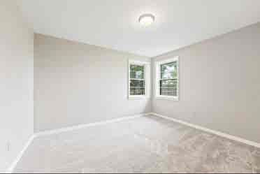 Room for rent in Hopkins house