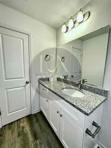 Uptown Charlotte Room For Rent $