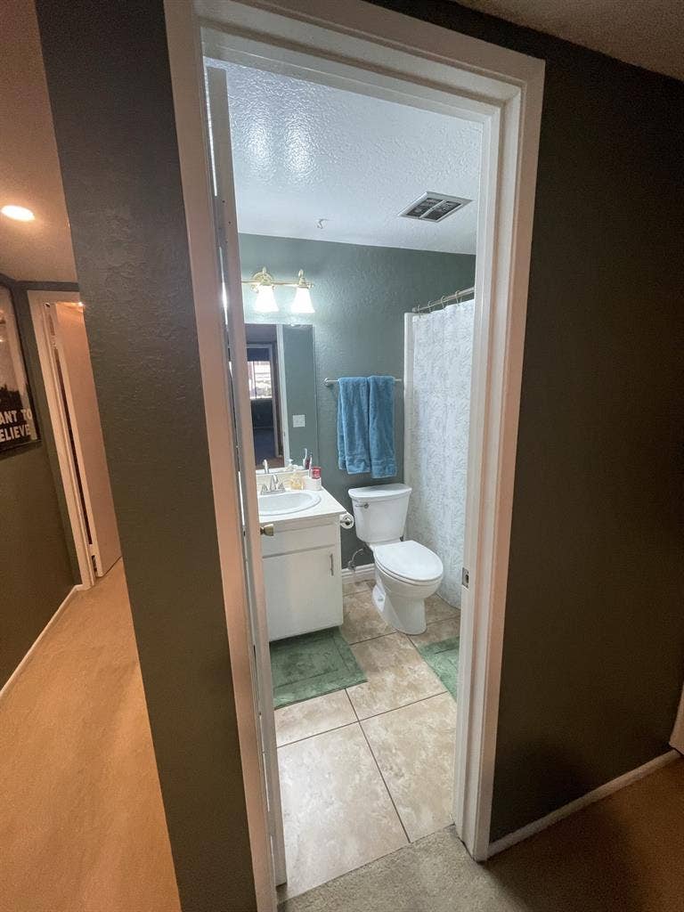 Private room with shared bathroom