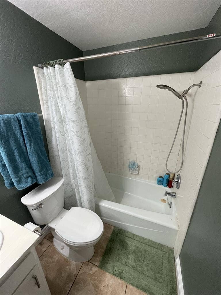 Private room with shared bathroom