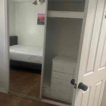Room for rent $