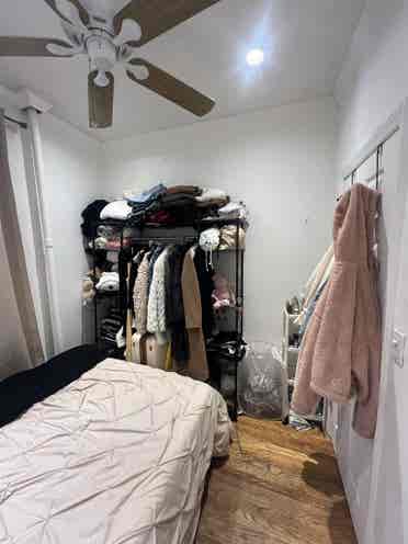 ROOM AVAILABLE – EAST VILLAGE