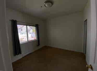 Ensuite in Heart of Kits - June 1