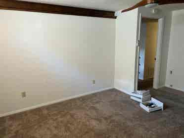 Summer Sublet Available