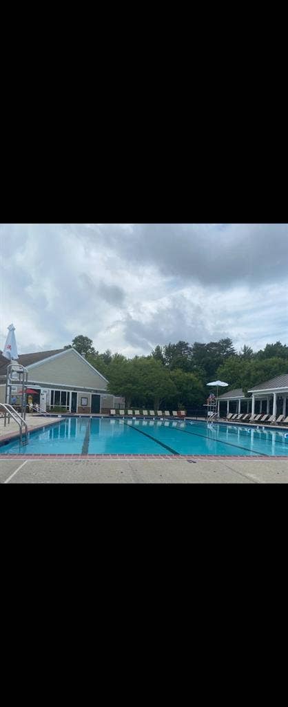 Private room w/ connected full bath