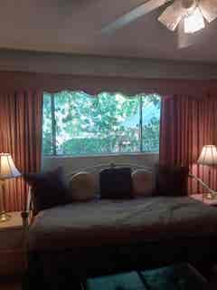 Pvt, quiet BR/BA on AZ Golf Resort