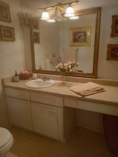 Pvt, quiet BR/BA on AZ Golf Resort