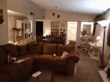 Pvt, quiet BR/BA on AZ Golf Resort