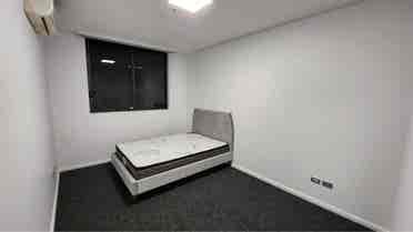 Share rooom in Waterloo