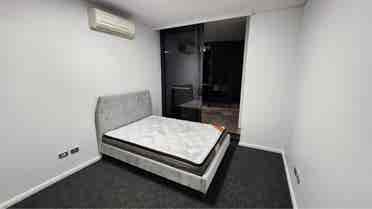 Share rooom in Waterloo