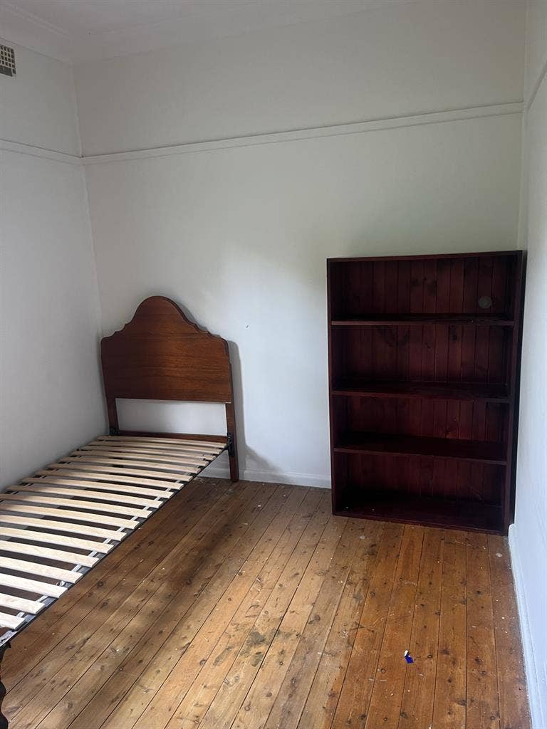 Private room in Balmain $ a week