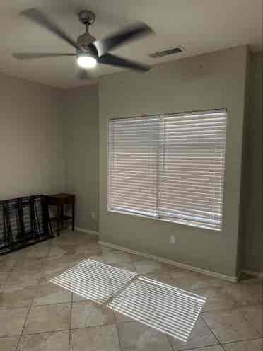 Bedroom for rent