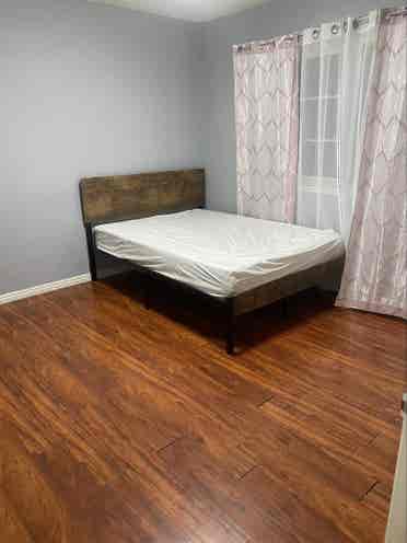 $ Furnished room (females only)