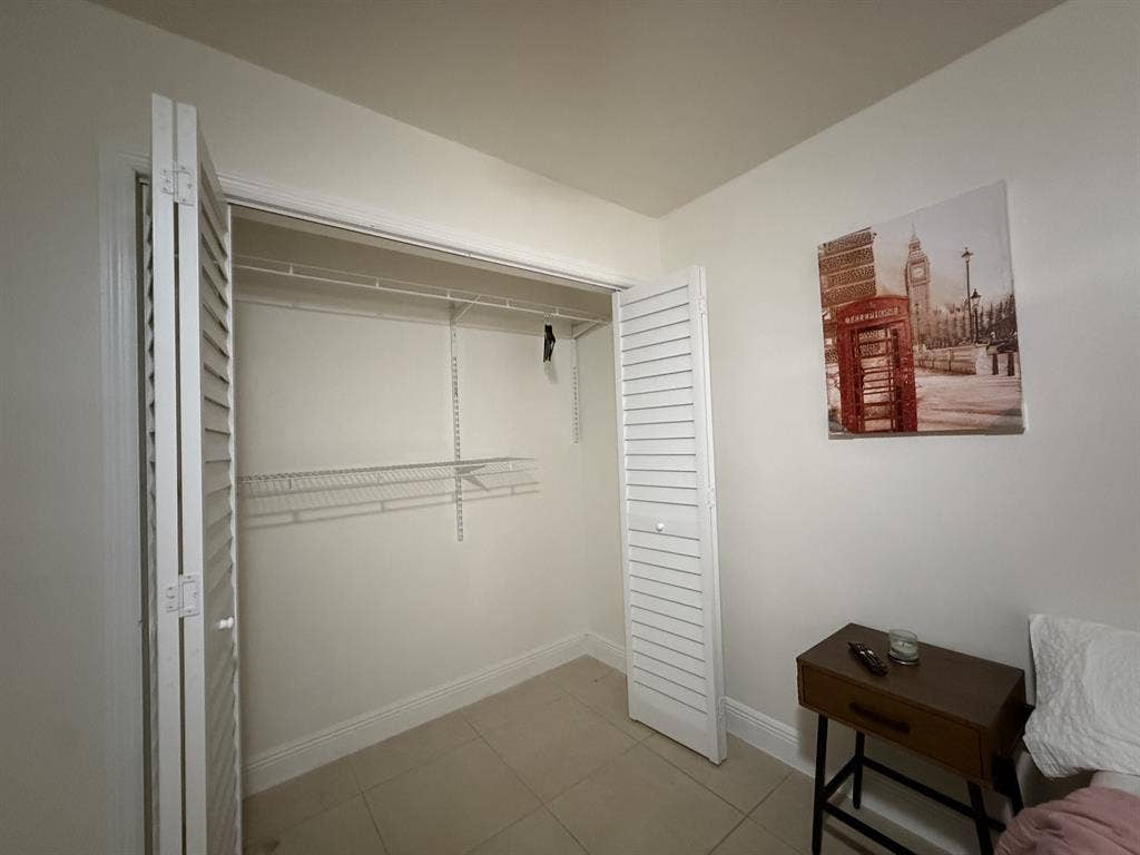 Room for rent