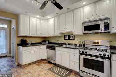 Private Room for Rent in Canton