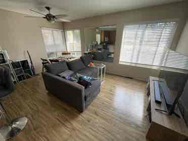Unfurnished room for rent