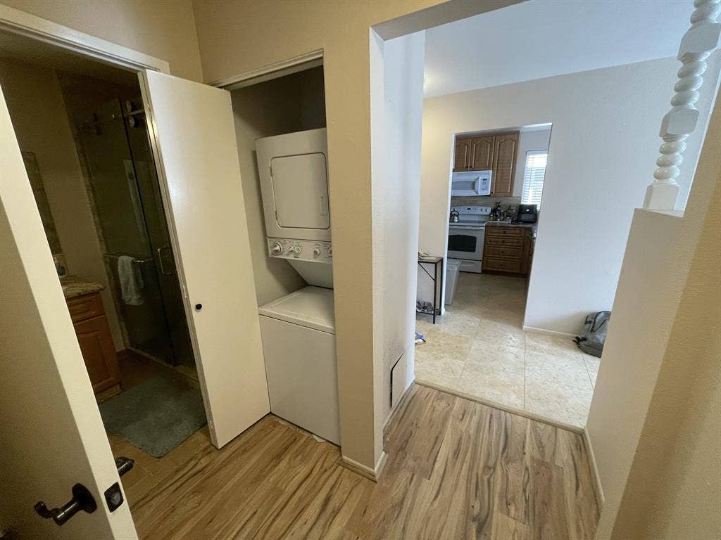 Unfurnished room for rent