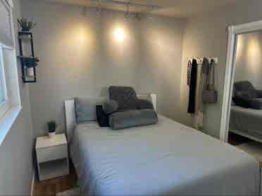 Furnished bedroom for rent